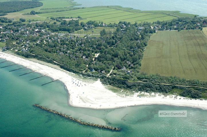 Zum Froschkoenig Appartement Ahrenshoop Buitenkant foto