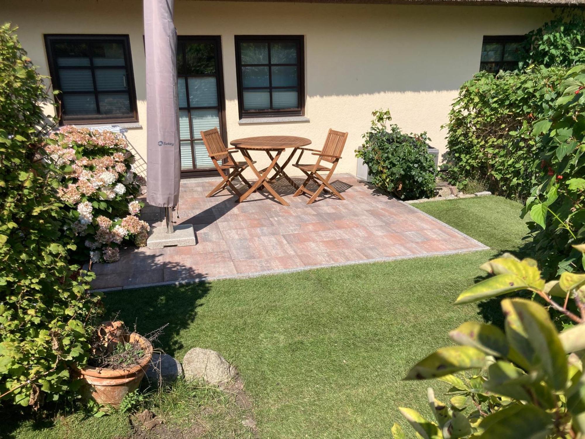 Zum Froschkoenig Appartement Ahrenshoop Buitenkant foto